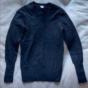 Halogen Women’s V-Neck Cashmere Sweater